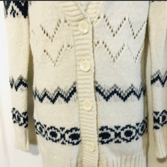Maurices swater cardigan size:xs - Picture 4 of 5